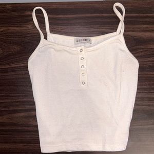 Fashion Nova crème crop top